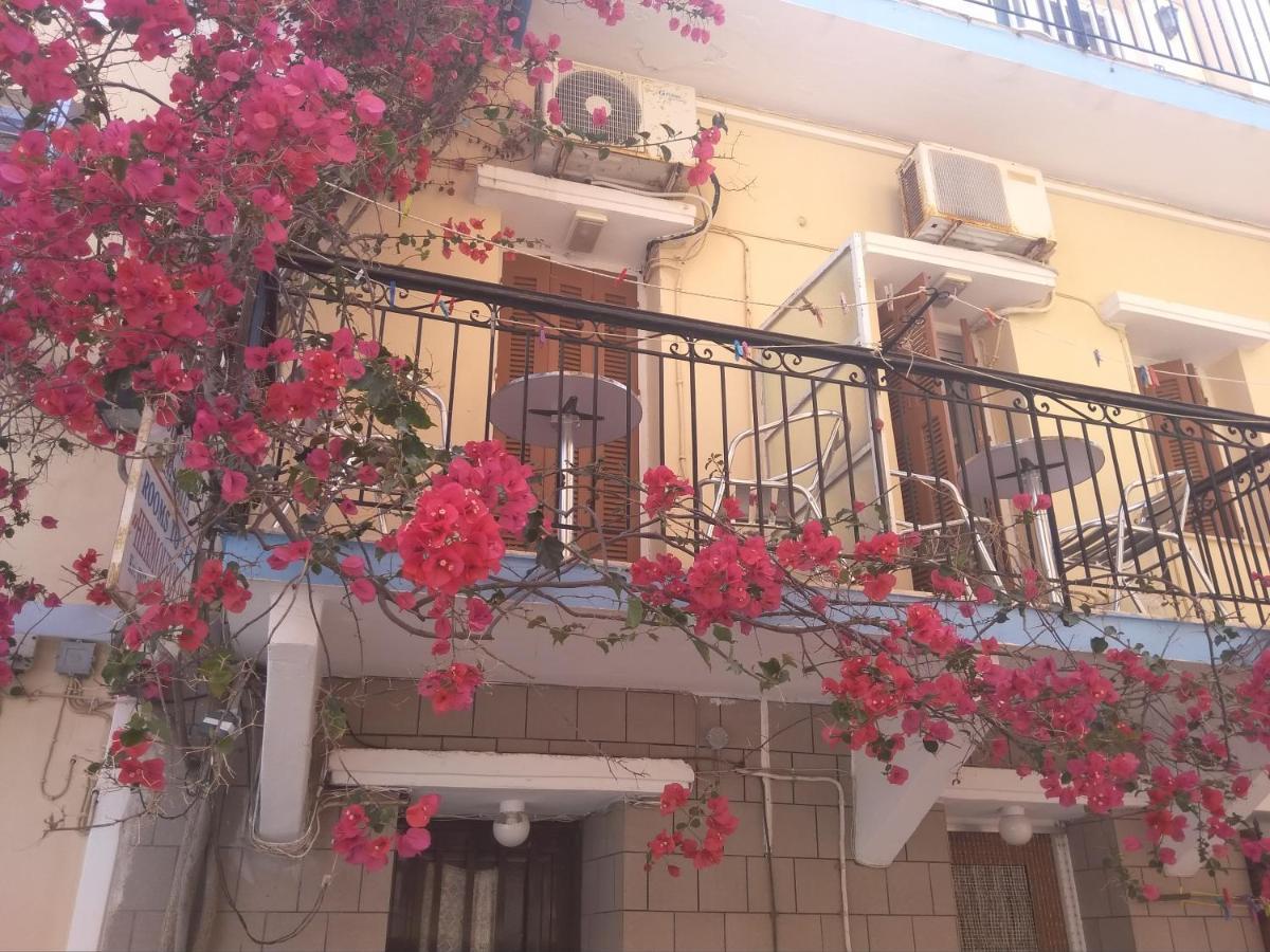 Hermoupoli Rooms Exterior photo